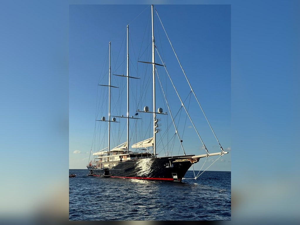 Koru sailing superyacht at sea